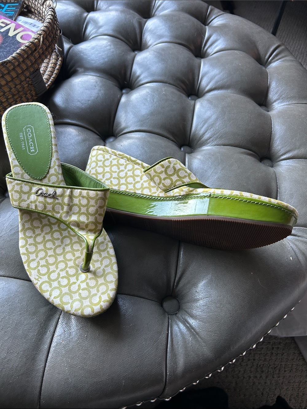 Coach Green Signature Logo Thong Sandals - Picture 2 of 4